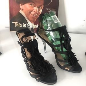 Strappy High heels Mascotte 38 eu 8 us suede black